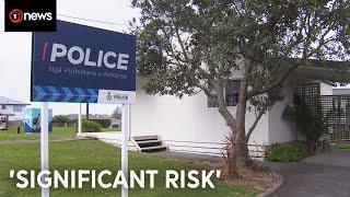 Police ‘aghast’ unsupervised volunteers opened community station to public | 1News on TVNZ+