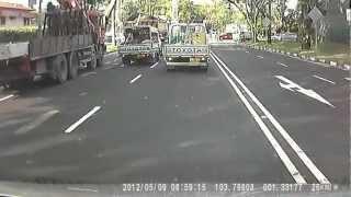 Lousy Singapore Drivers: Company Lorry YL2095D Hazardous Driving