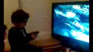 Kids playing Killzone 2