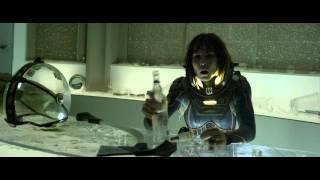 Prometheus (2012): Dr. Shaw fights Engineer (Deleted Extended Scene)
