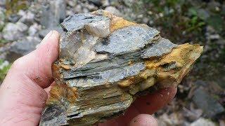 Mineral Collecting north of Madawaska -  Canadian Rocks and Minerals