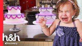 ¡Bebé no quiere aplastar sus pasteles! | Cake Boss | Discovery H&H