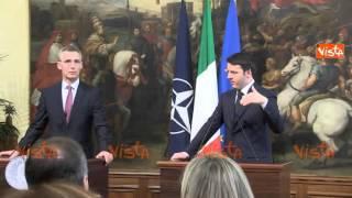 RENZI: MY ENGLISH IS BEAUTIFUL MA IL MIO PORTAVOCE PREFERISCE SE PARLO IN ITALIANO