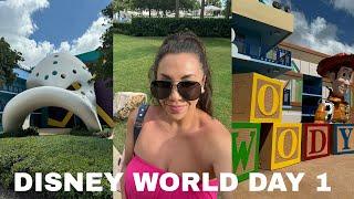 DISNEY WORLD DAY  | CHECKING INTO DISNEYS ALL STAR RESORT | ALL STAR MOVIES ROOM TOUR | RESORT TOUR