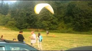 PooPoo Point Hike w Paragliders 3min