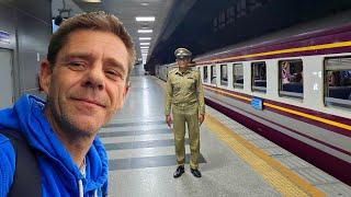 13 Hours Of Travel Hell On Thailand's WORST OVERNIGHT SLEEPER TRAIN