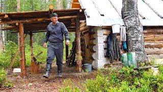 Live Alone In а Log Cabin, Cozy House in the Wilderness