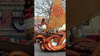 ‍️Disney's Aulani Resort Hula versus Magic Happens Parade Moana "hula…" #disneyshorts #shorts