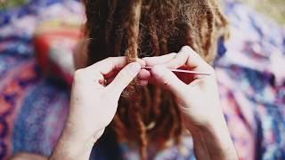 Dreadlock Maintenance - Using a Crochet Hook