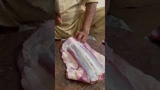 Best mutton cutting || cleaning & cutting in two parts #shorts #cuttingskills #meatcuttingstyle