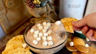 Hot Chocolate Dip- The Lazy Girls Kitchen