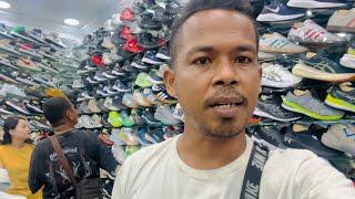 Pusat grosir sepatu import  d pasar Jatinegara jakarta timur