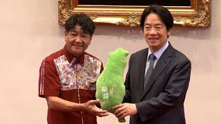 Lai Meets With World-Class Japanese High School Marching Band｜TaiwanPlus News