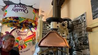 Mackintosh's Toffee & Quality Street