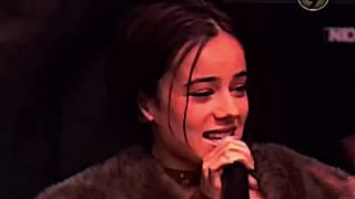 Alizée - Moi Lolita (TMF Live-Netherlands 2001)