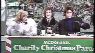 Mark Linn-Baker co-hosts Christmas Parade - part 1