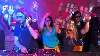 IKON - LOVE (REMIX BY DJ BIDLO) - LIVE AT KVIFF 2023