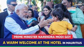 Prime Minister Narendra Modi gets a warm welcome at the Hotel in Mauritius