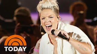 Pink Hugs Fan At Concert Who Held Up Sign About Losing Her Mother | TODAY