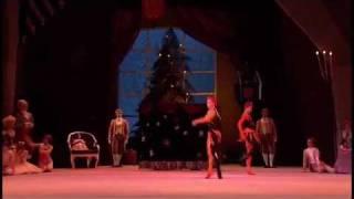 Bolshoi Ballet 2010: The Nutcracker / Casse-Noisette Act 1, Scene 1 No. 4