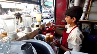 Pakistan's Young Talent: 12-Year-Old Mango Juice Master