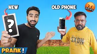 Breaking My Teammate's Phone And Giving Him New - Prank Gone Wrong 