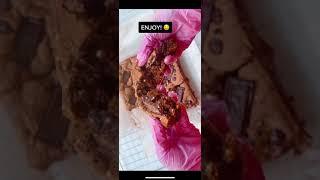 TikTok Viral Brown Butter Chocolate Chip Cookie Bars Recipe! #chocolatechipcookies #cookies #recipe