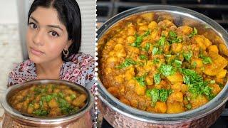 Meatless Mondays | Chickpea Curry or Channa Masala Recipe | Easy Indian/Pakistani Recipes