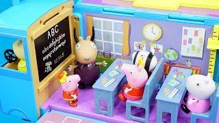 Peppa Pig Class Story And Toys