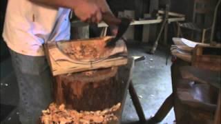 Carving a Wooden Bowl: Green Wood and Hand Tools