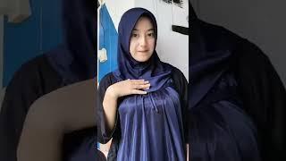 SI CANTIK JELITA LEONA KANZA