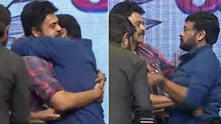 Megastar Chiranjeevi And Victory Venkatesh EMOTIONAL Bonding | Pelli SandaD Pre Release Event | DC