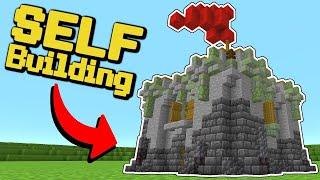 Self Building Castle in Minecraft