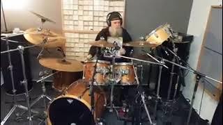 Neudi - Drum Soundcheck with the old Tama Concert Toms: The opening of EXCITER from Judas Priest