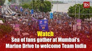 Sea of fans gather at Mumbai's Marine Drive to welcome Team India | T20 World cup