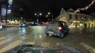 Right turn across bike path in front of a cyclist