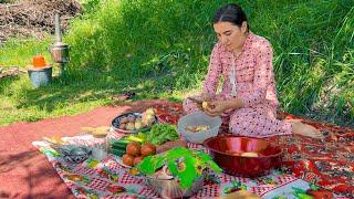 One Day of Life in the Village of Uzbekistan! An Oriental Dish Cooked in the Mountains