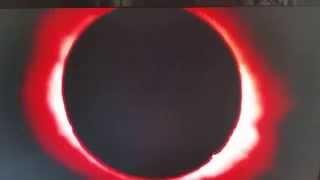 The Solar Eclipse - Bailey's beads and the Diamond Ring
