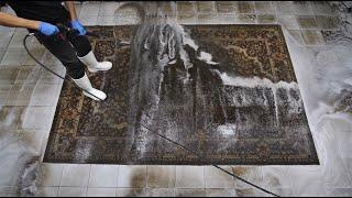 LARGE AMOUNTS OF BLACK GOO  came out of this rug during the wash. Amazing cleaning effect 