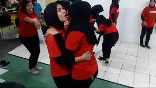 lomba cepit terong ibu ibu latah