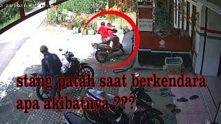 Terekam CCTV Detik2 Stang Motor Patah Saat Dikendarai