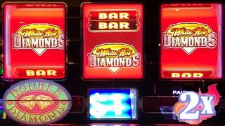 I FINALLY got the JACKPOT on this WHITE HOT DIAMONDS slot machine! New 9 Line Double Diamond slots!