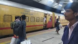 Rajkot to Secunderabad Express|02755 Secunderabad Express  departing at Solapur Junction on  1.54