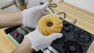 DONUT MAKER WITH TEFLON COATING