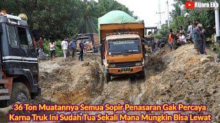 Semua Sopir Penasaran Gak Percaya Karna Truk Ini Sudah Tua Sekali Mana Mungkin Bisa Lewat