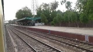 Dera Nawab Sahib Railway Station crossing l Train Crossing Stations l Railway Pakistan