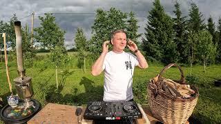 Сельский Радиокружок. Выпуск 13: SaPer. New School drum'n'bass mix in a village yard.