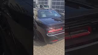 Dodge Challenger SRT Hellcat 717KM