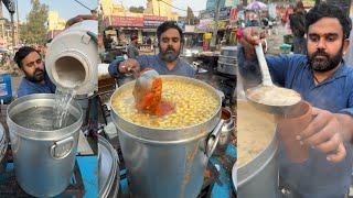 Delhi ka Famous Veg Momos Soup in Making| Indian Street Food