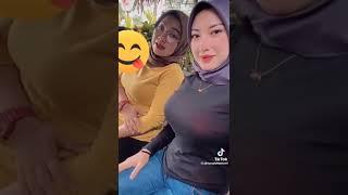 Tante Hijab Super Montok